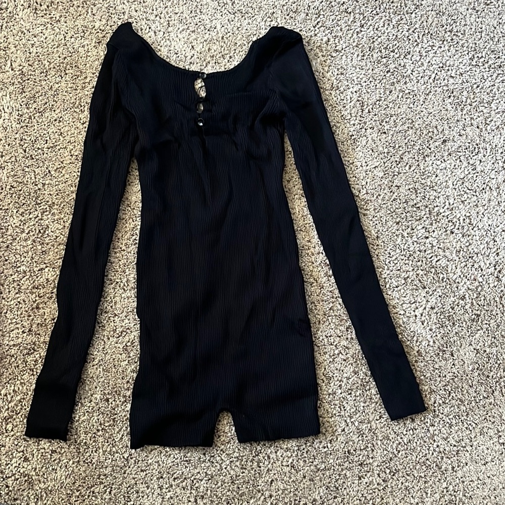 WHITE FOX LOOKING GOID LONG SLEEVE PLAYSUIT